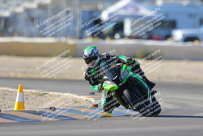 media/Dec-10-2023-SoCal Trackdays (Sun) [[0ce70f5433]]/Turn 2 (10am)/